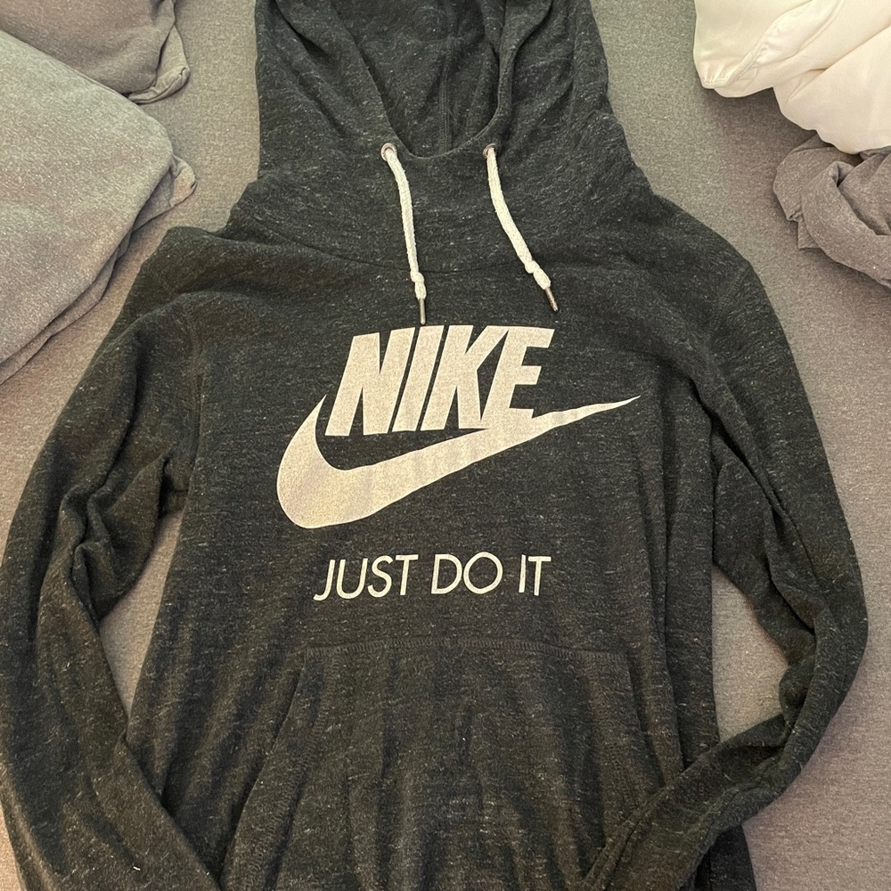 Womens Nike lightweight hoodie
